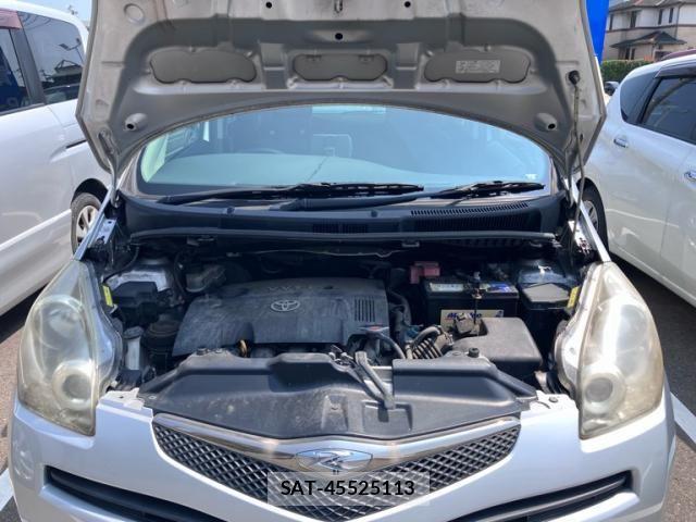 Toyota RACTIS 2009-03 7963408-11