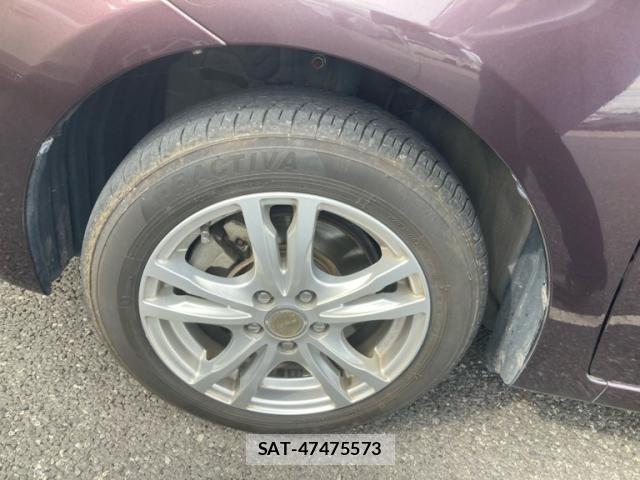 Toyota RACTIS 2012-07 7963407-9