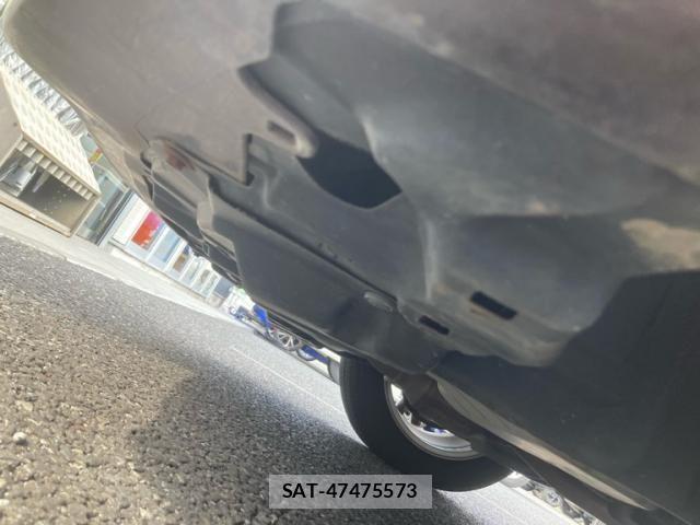 Toyota RACTIS 2012-07 7963407-13