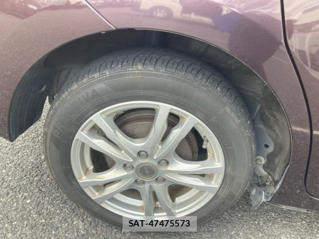 Toyota RACTIS 2012-07 7963407-7