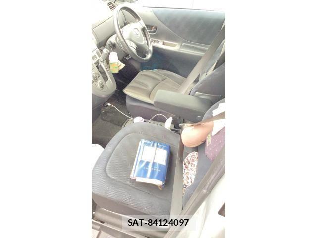 Toyota RACTIS 2006-03 7963409-5