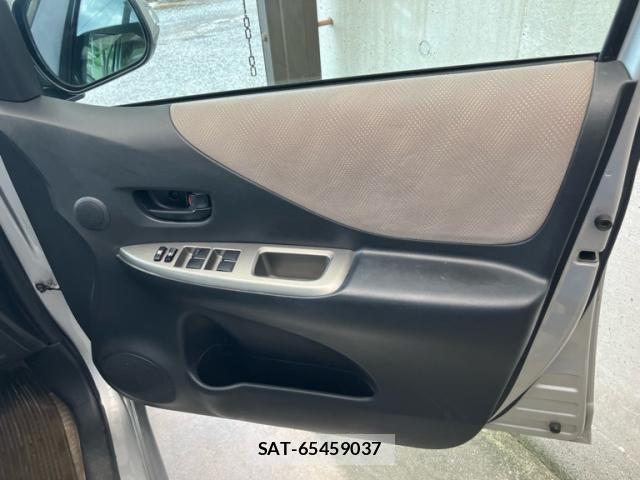 Toyota RACTIS 2006-04 7980740-11