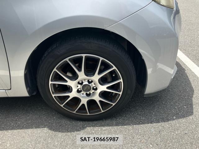 Toyota RACTIS 2011-11 7980738-5