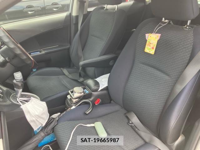 Toyota RACTIS 2011-11 7980738-9