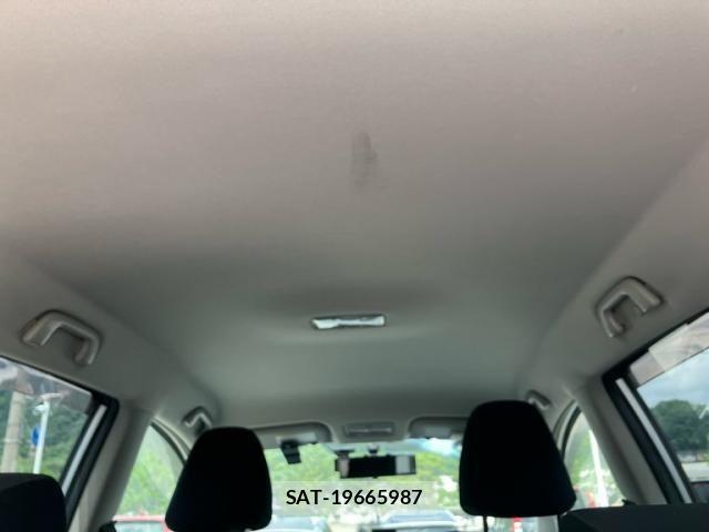 Toyota RACTIS 2011-11 7980738-12