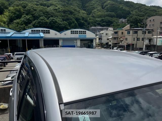 Toyota RACTIS 2011-11 7980738-2