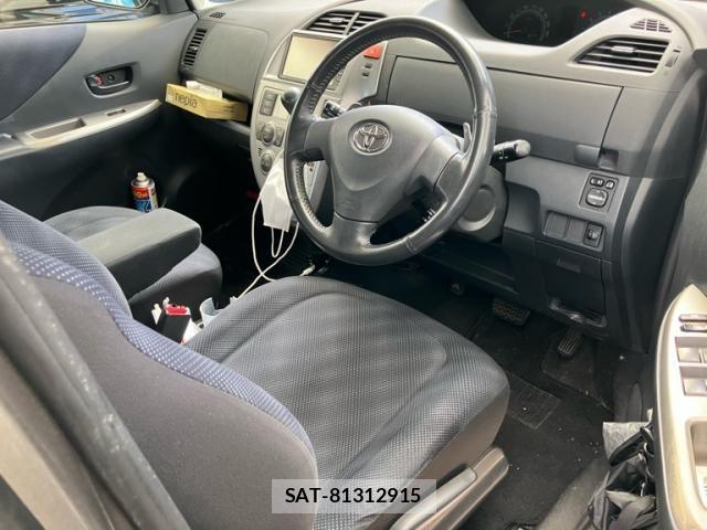 Toyota RACTIS 2005-11 8101447-9