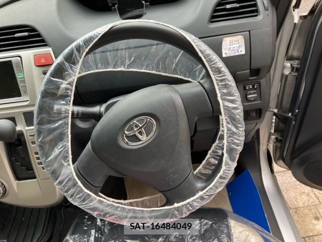 Toyota RACTIS 2008-07 8101446-13