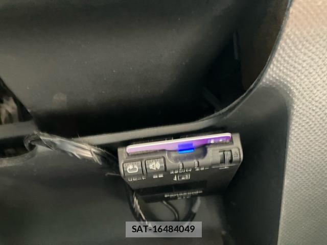 Toyota RACTIS 2008-07 8101446-18