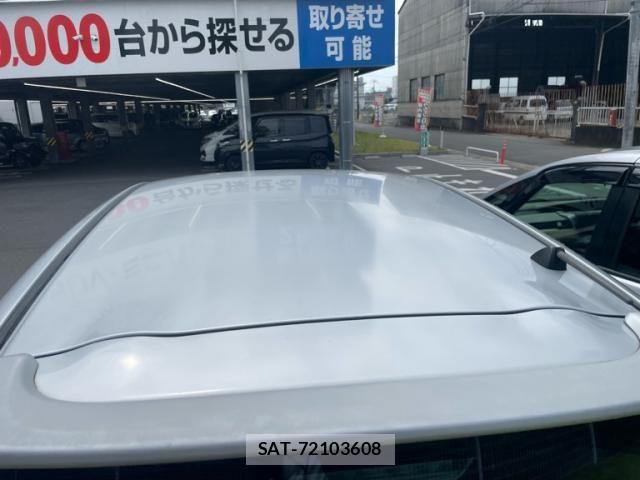 Toyota RACTIS 2010-07 8101444-4
