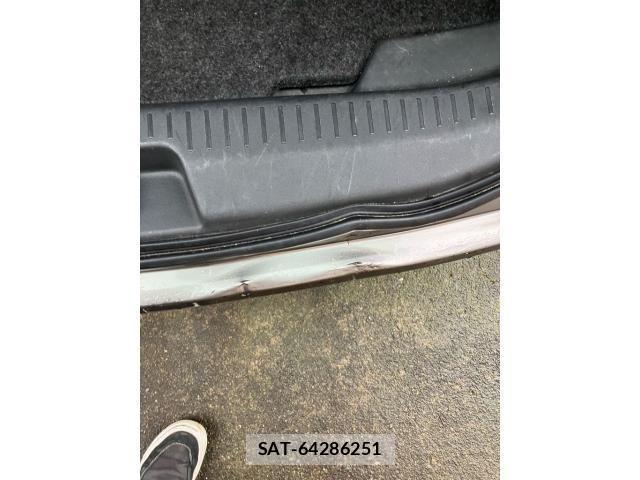 Toyota RACTIS 2006-05 8132016-13