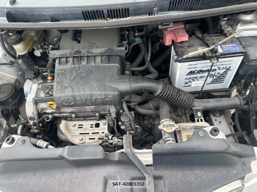 Toyota RACTIS 2009-09 7383195-41