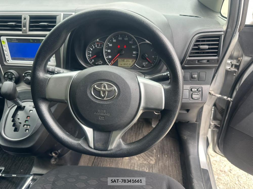 Toyota RACTIS 2011-10 7718208-15