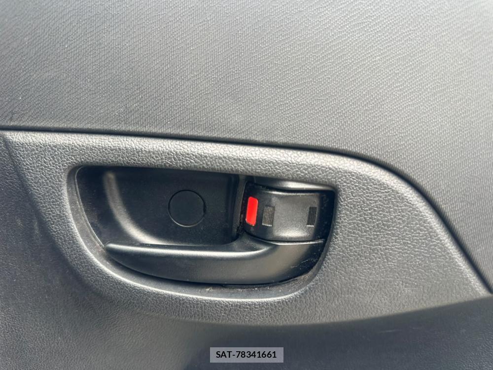 Toyota RACTIS 2011-10 7718208-20