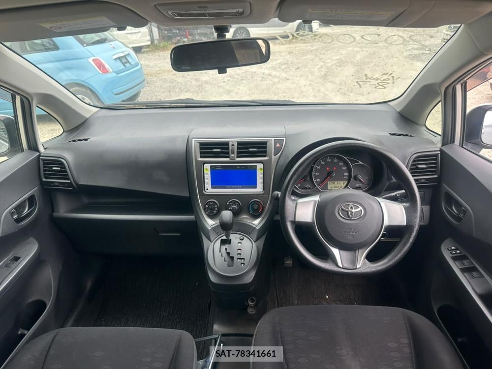 Toyota RACTIS 2011-10 7718208-22