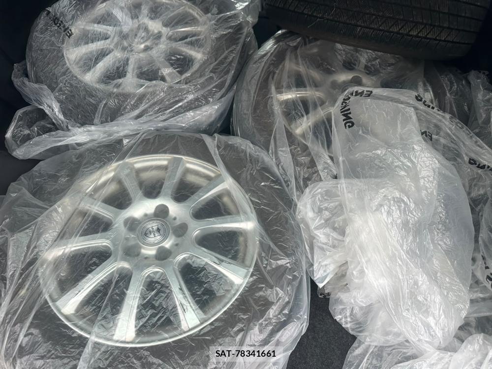 Toyota RACTIS 2011-10 7718208-25