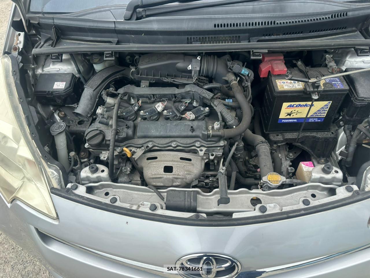 Toyota RACTIS 2011-10 7718208-38