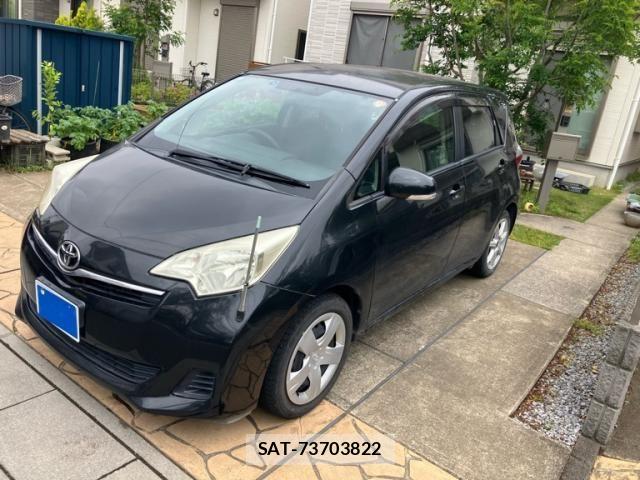 Toyota RACTIS 2012-06 8231448-0