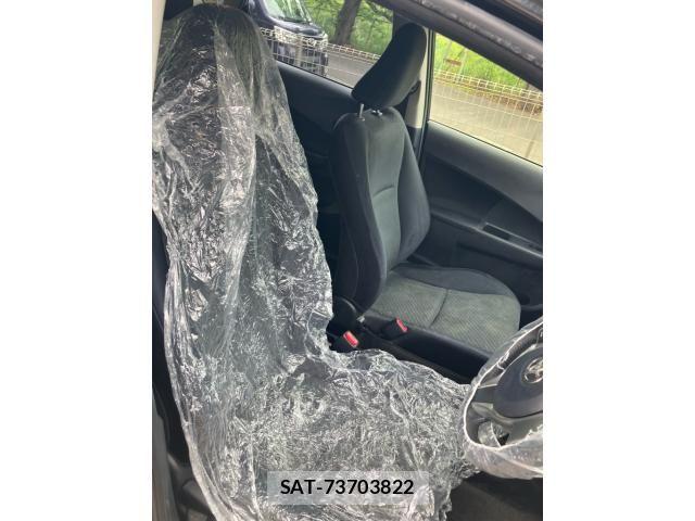 Toyota RACTIS 2012-06 8231448-12
