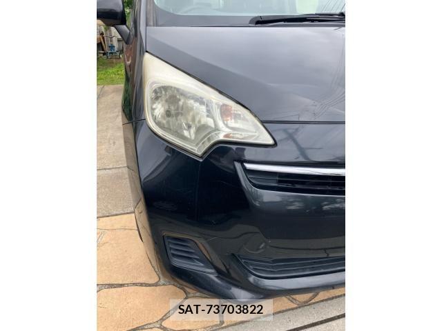 Toyota RACTIS 2012-06 8231448-8