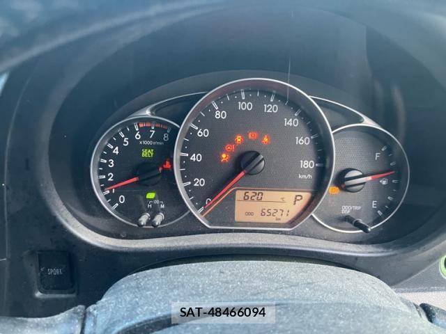 Toyota RACTIS 2011-10 8231451-12