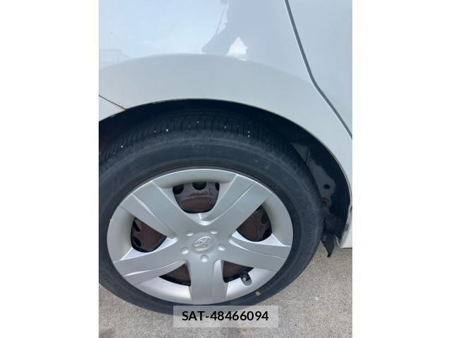 Toyota RACTIS 2011-10 8231451-4