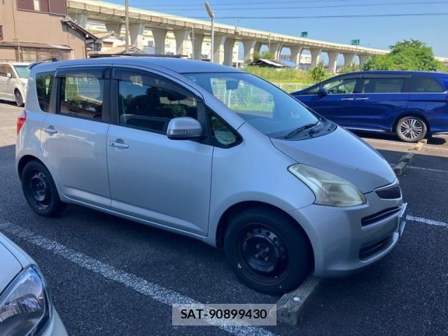 Toyota RACTIS 2005-11 8231453-1