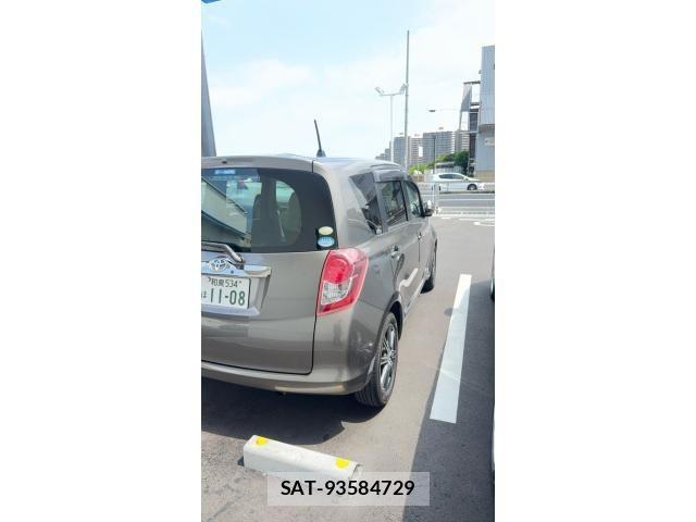 Toyota RACTIS 2009-03 8316616-6