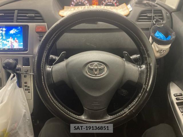 Toyota RACTIS 2006-03 8316621-18