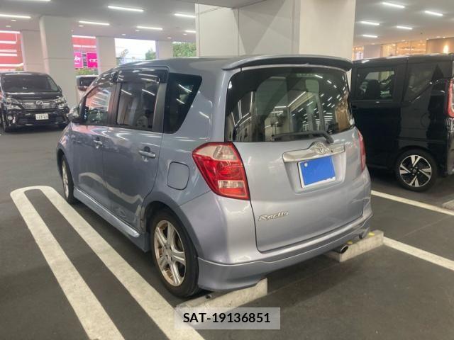 Toyota RACTIS 2006-03 8316621-5