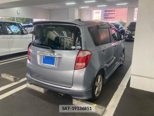 Toyota RACTIS 2006-03 8316621-6