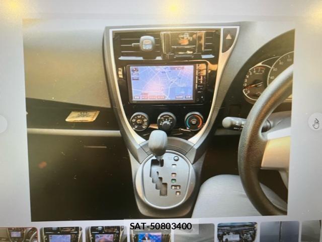 Toyota RACTIS 2015-04 8337538-12