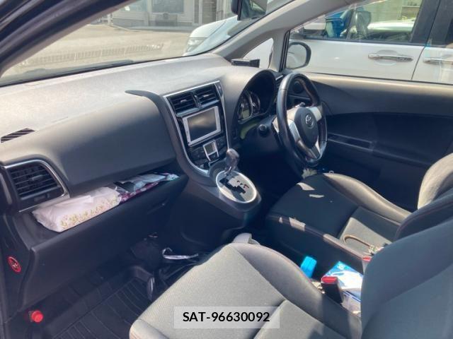 Toyota RACTIS 2014-06 8337537-10