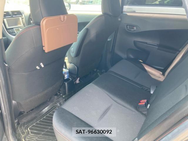 Toyota RACTIS 2014-06 8337537-11
