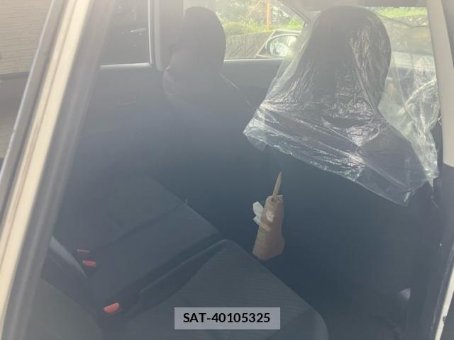 Toyota RACTIS 2012-06 8337540-14
