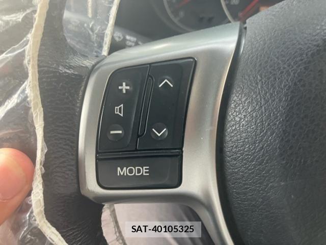 Toyota RACTIS 2012-06 8337540-17
