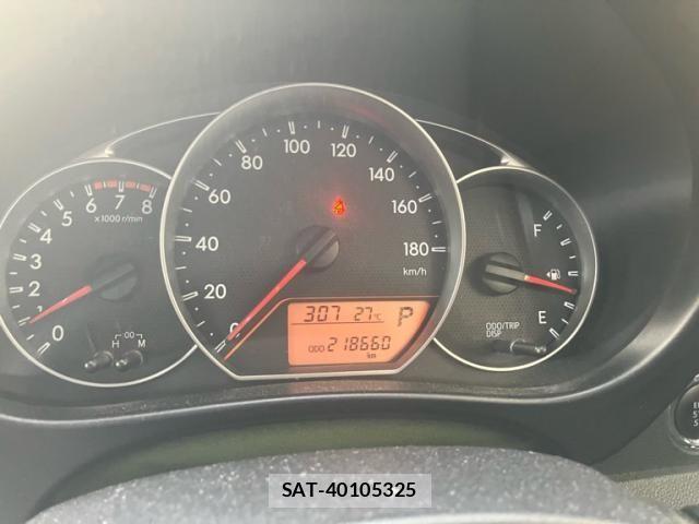 Toyota RACTIS 2012-06 8337540-18