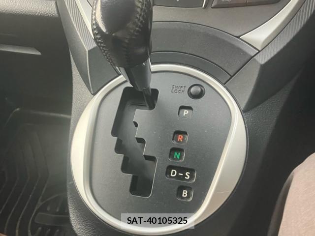 Toyota RACTIS 2012-06 8337540-22