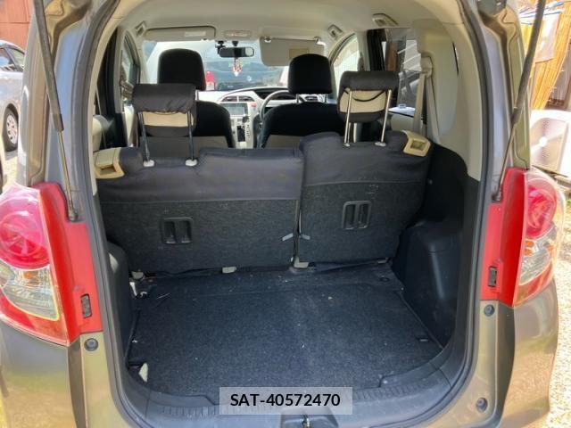 Toyota RACTIS 2008-09 8337539-18