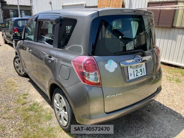 Toyota RACTIS 2008-09 8337539-2