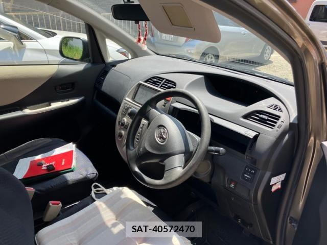 Toyota RACTIS 2008-09 8337539-8