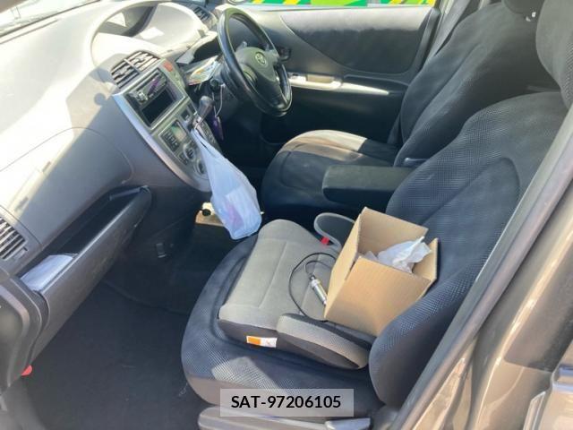 Toyota RACTIS 2006-12 8355445-9