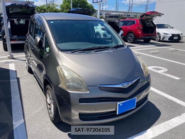 Toyota RACTIS 2006-12 8355445-1