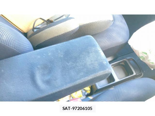 Toyota RACTIS 2006-12 8355445-20