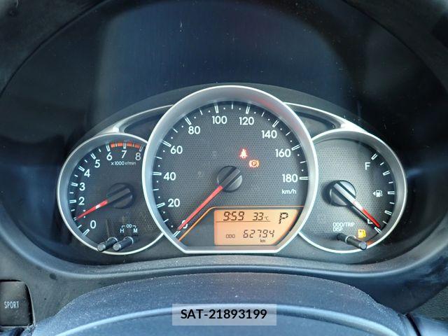 Toyota RACTIS 2014-08 8355444-9