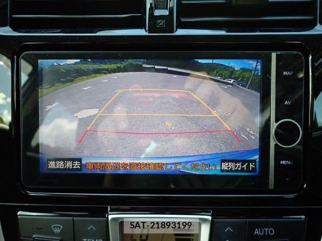 Toyota RACTIS 2014-08 8355444-13