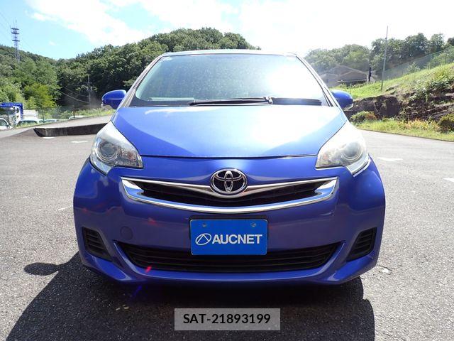 Toyota RACTIS 2014-08 8355444-4