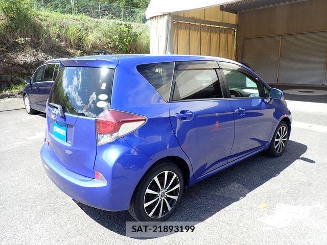 Toyota RACTIS 2014-08 8355444-6