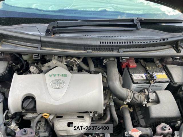 Toyota RACTIS 2015-09 8368264-15