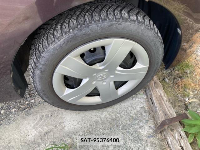 Toyota RACTIS 2015-09 8368264-3